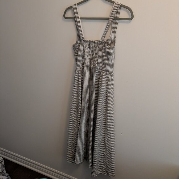 Reformation Tagliatelle Dress in Vineyard - Picture 4 of 7